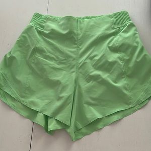 Lululemon hotty hot high rise special edition scream green 8